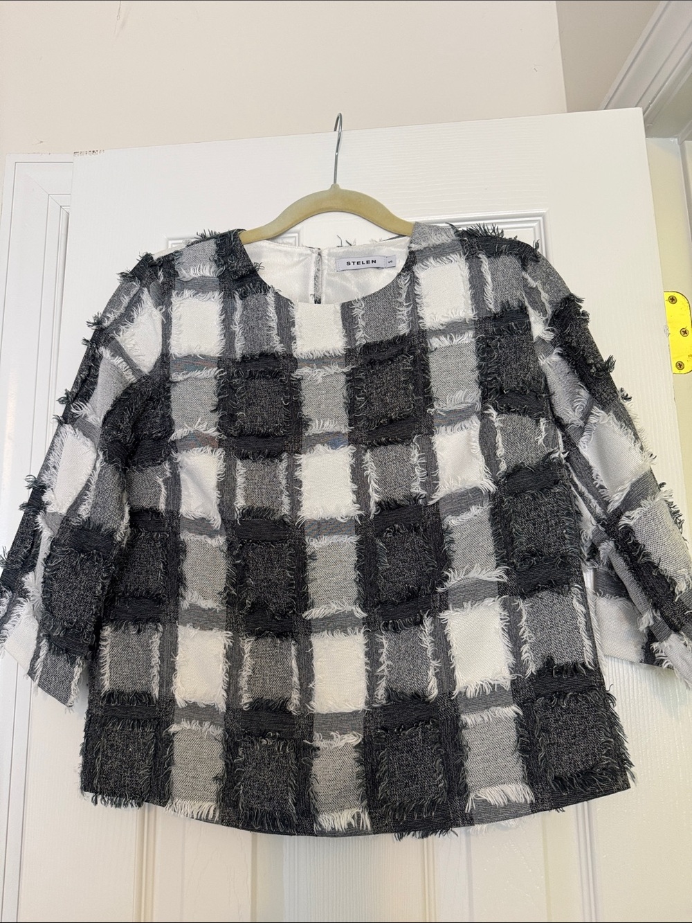 Stellah Black & White Fringed Plaid Boxy Top